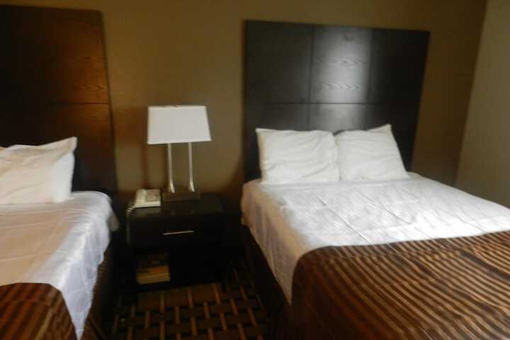 Room 20 of 28
