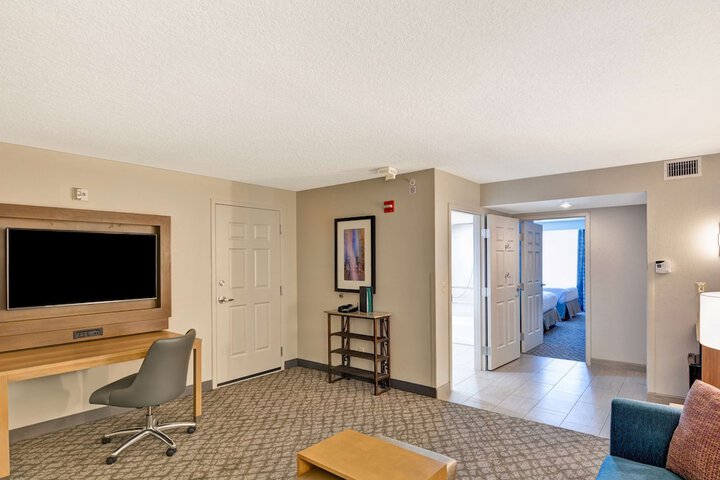 Room 22 of 61
