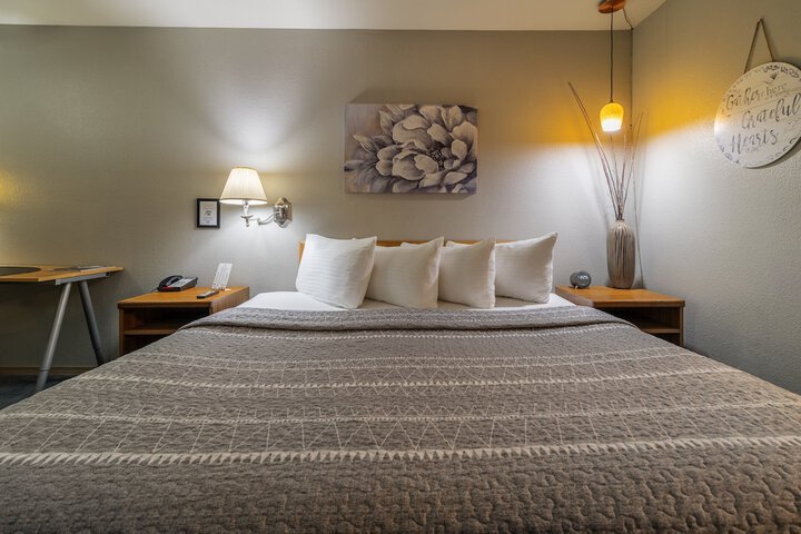 Room 21 of 28
