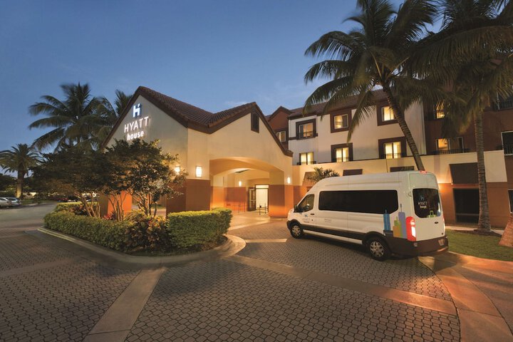 Hotel 1 of 34