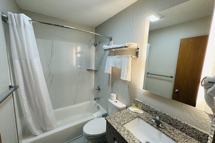 Room 20 of 42
