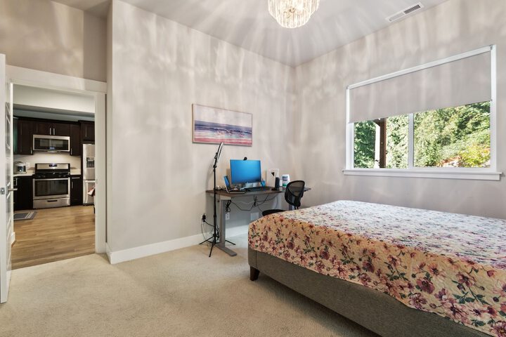 Cozy 1br Retreat in Sammamish 1 Bedroom Apts