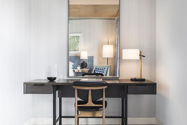 Kimpton Rowan Palm Springs Hotel by IHG
