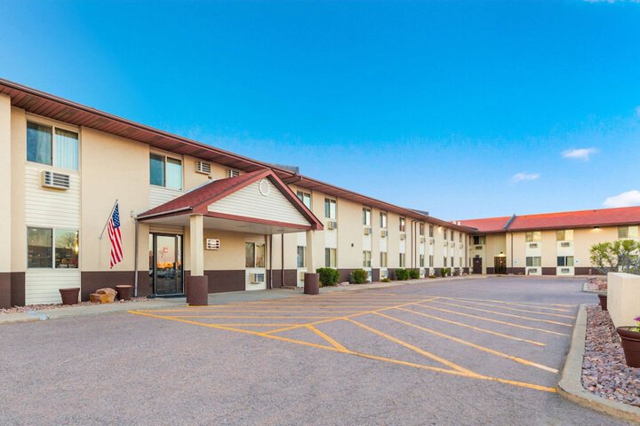 Hotel 2 of 44
