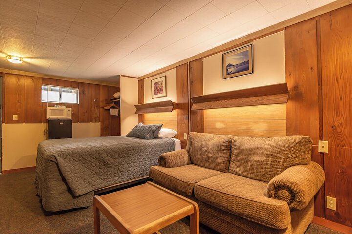 Room 109 of 233