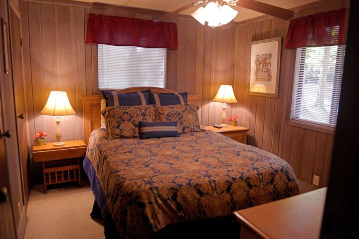 Room 267 of 399