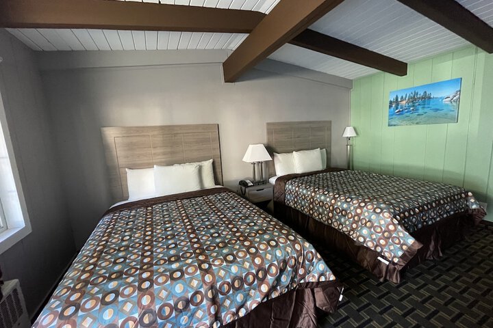 Room 40 of 84