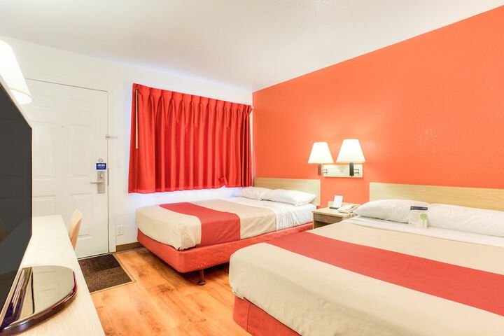 Motel 6 Tigard OR - Portland South - Lake Oswego