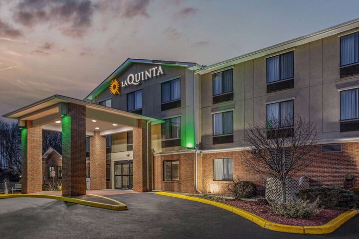 Hotel 1 of 30