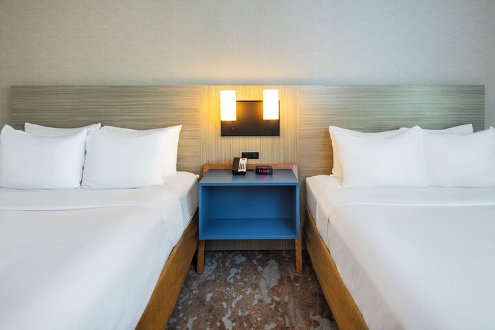 Room 20 of 35