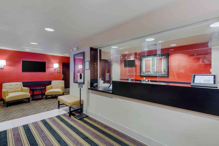 Hotel Interior 11 of 37