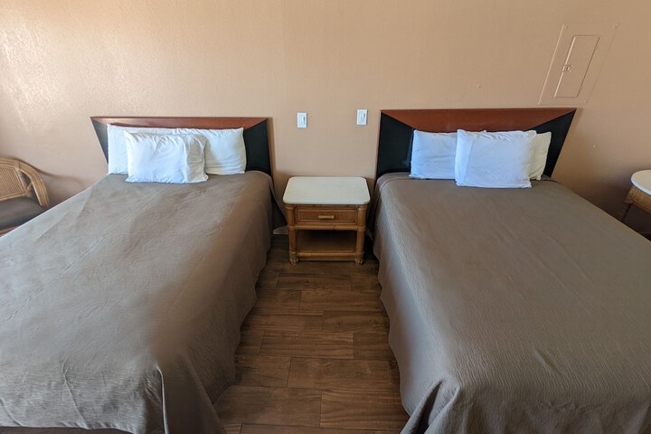 Room 36 of 48