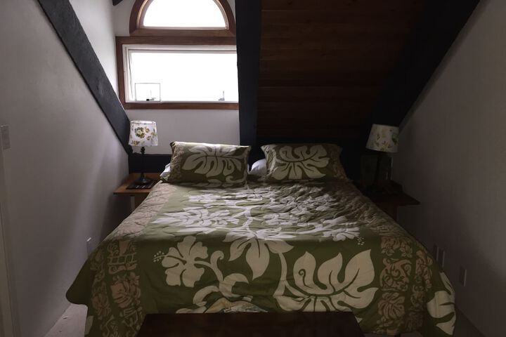 Volcano Acres Ranch B & B