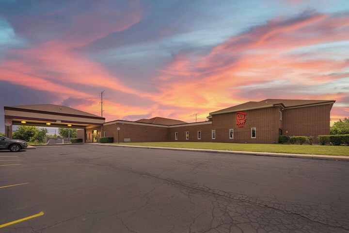 Red Roof Inn Gurnee - Waukegan