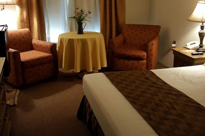 Room 37 of 50