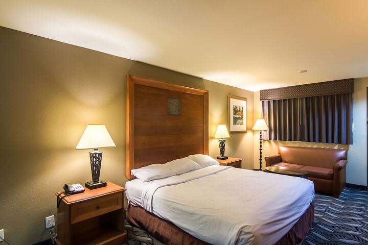 Room 21 of 43