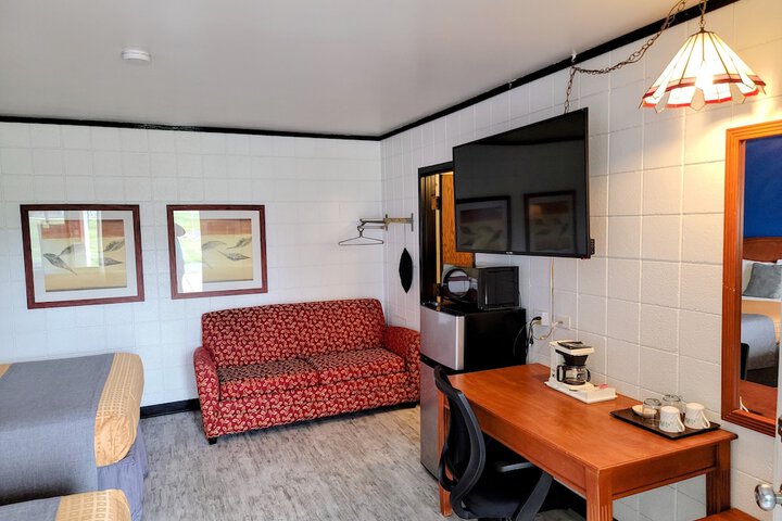 Skyview Motel