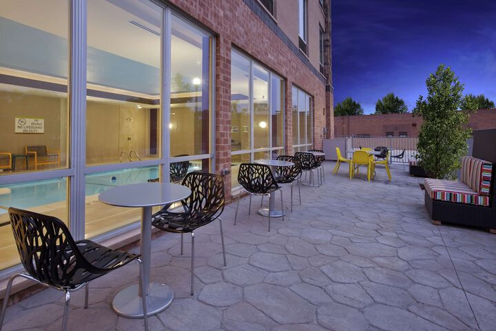 Terrace/Patio 25 of 27