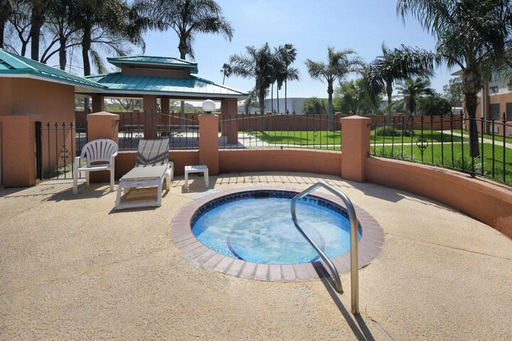 Pool 3 of 50