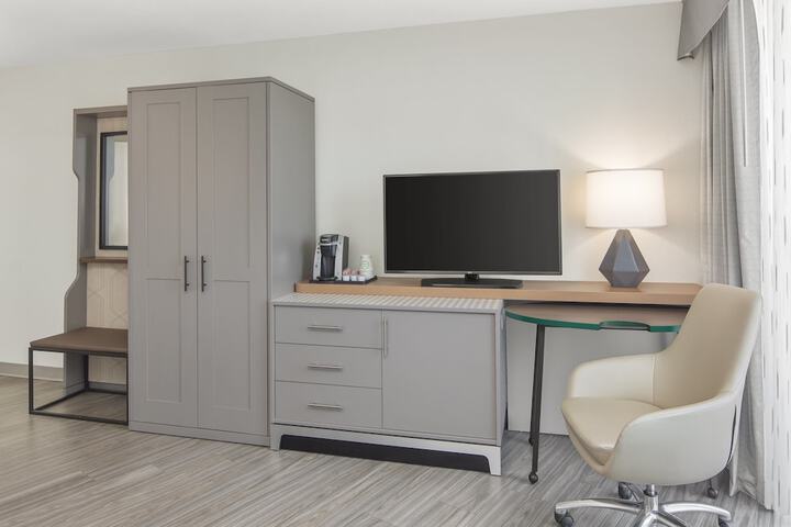 Room 16 of 58
