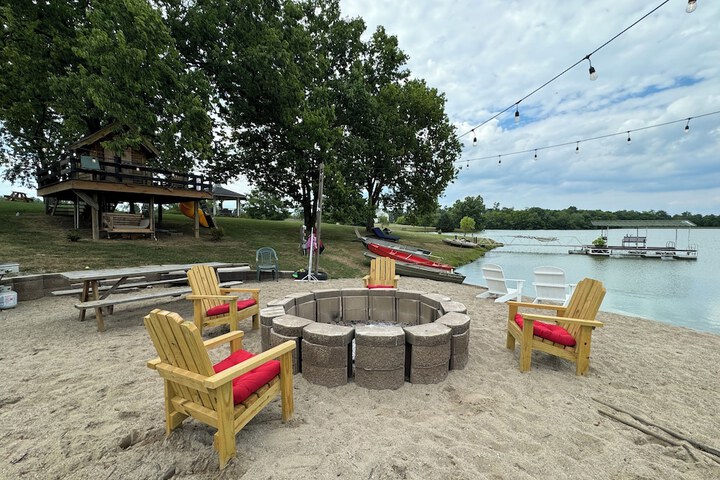 Beach 49 of 91