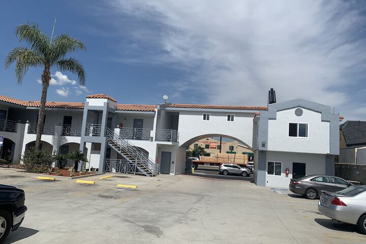 Hotel 6 of 38