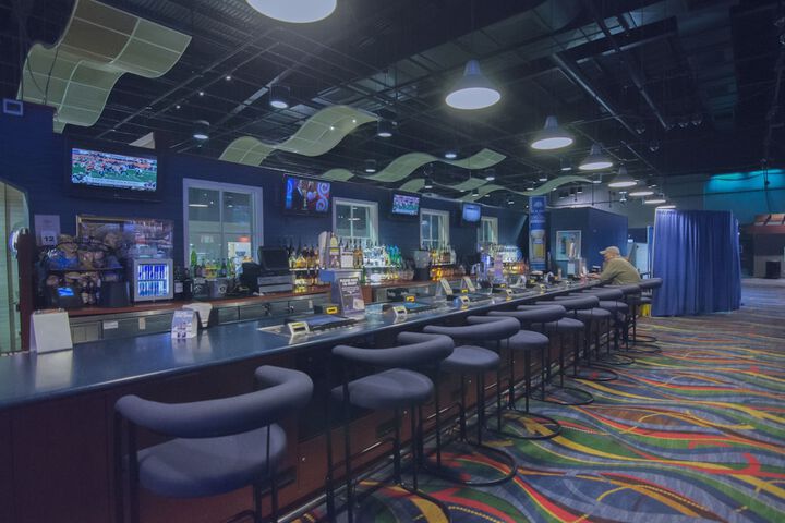 Wheeling Island Hotel-Casino-Racetrack