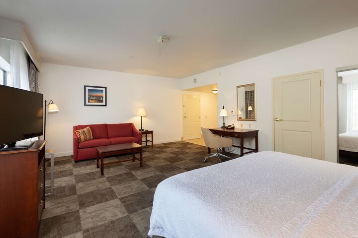 Room 35 of 57