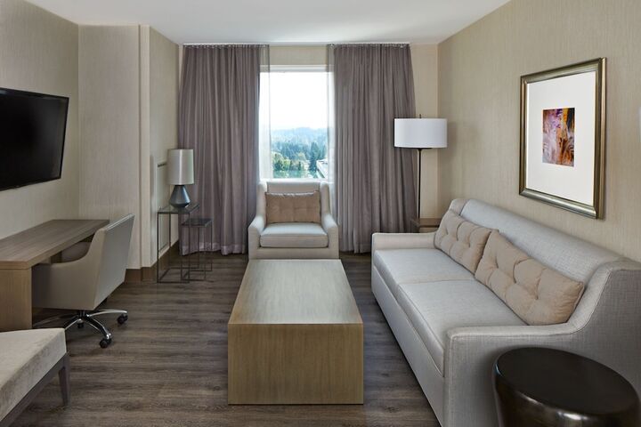 Room 28 of 89