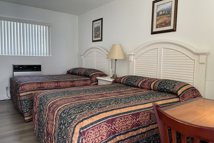 Room 83 of 105