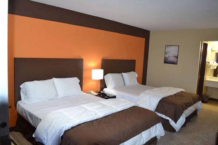 Room 35 of 44