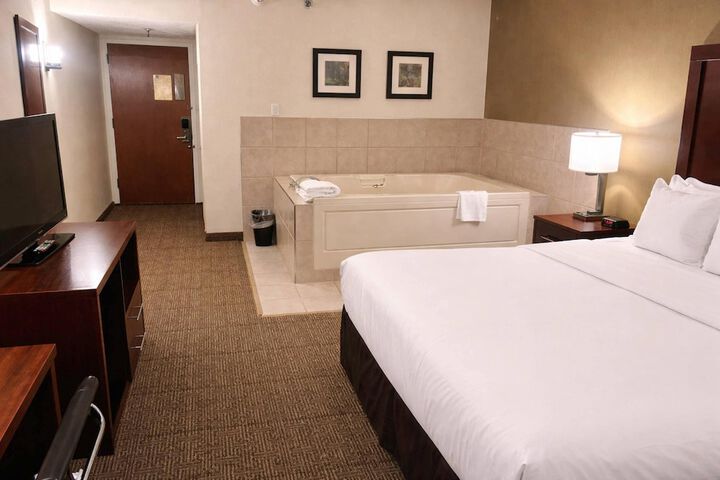 Comfort Inn Farmington Hills - Detroit Northwest