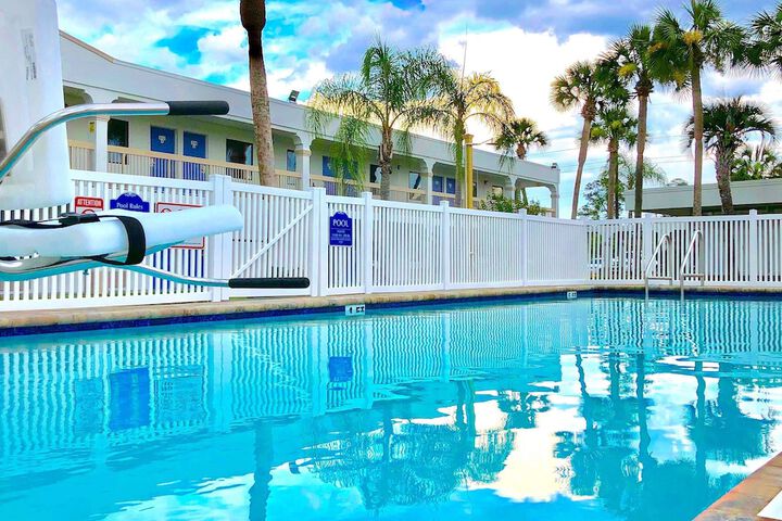 Motel 6 Starke FL