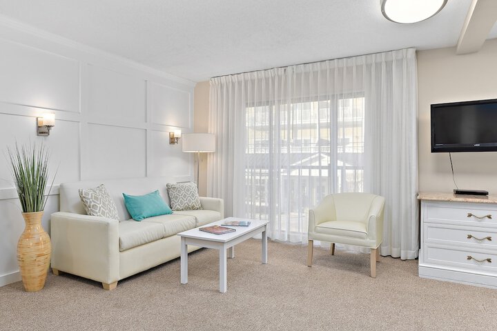 Room 40 of 49