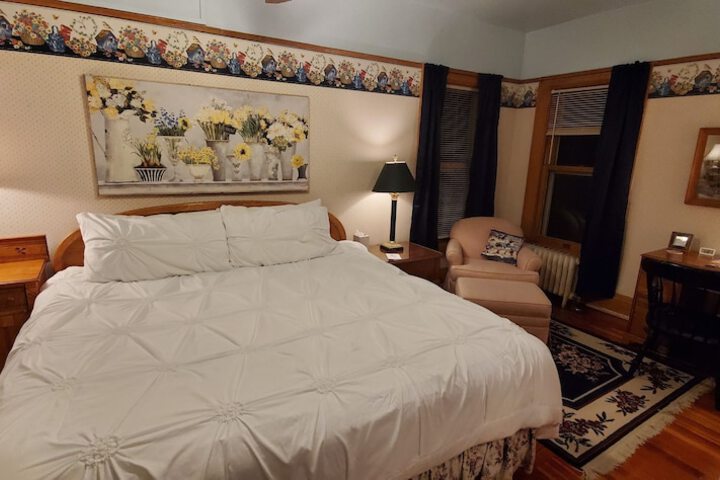 Room 68 of 80