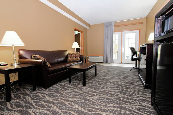Room 7 of 118