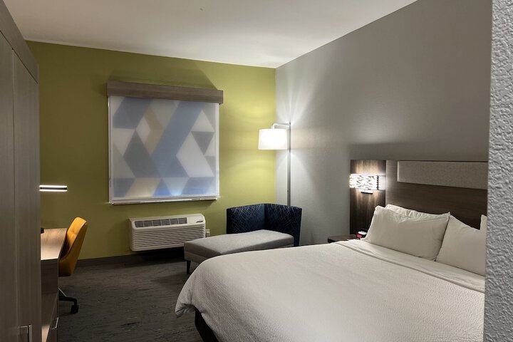 Holiday Inn Express & Suites Woodward by IHG