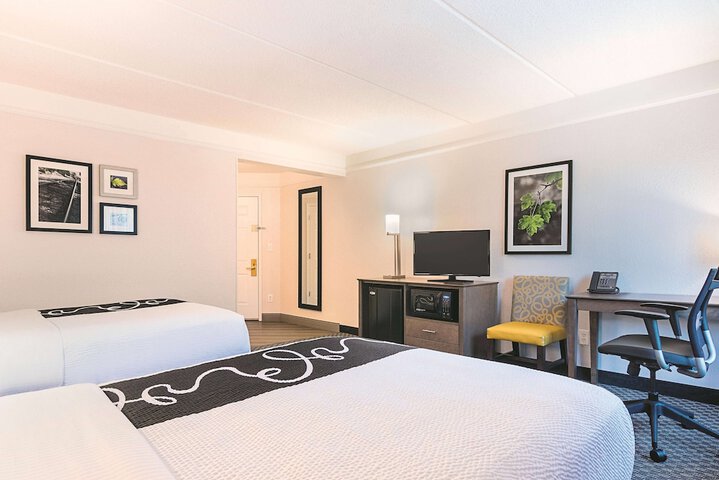 La Quinta Inn & Suites by Wyndham Atlanta Conyers