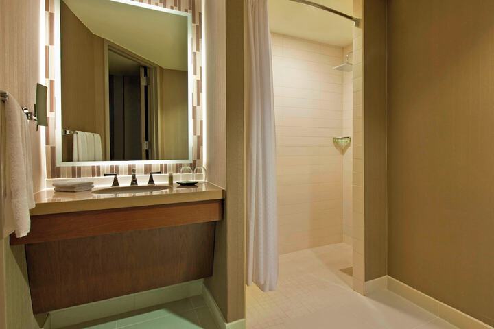 The Westin Peachtree Plaza Atlanta