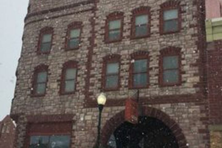 Historic Calumet Inn