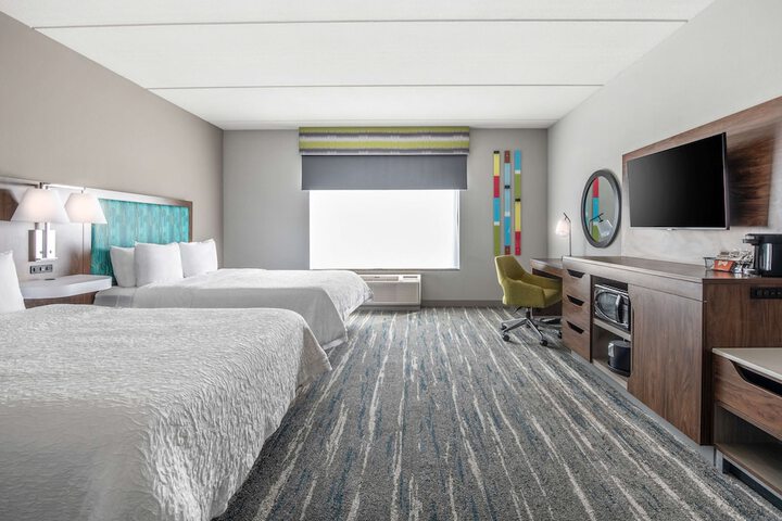 Room 8 of 34