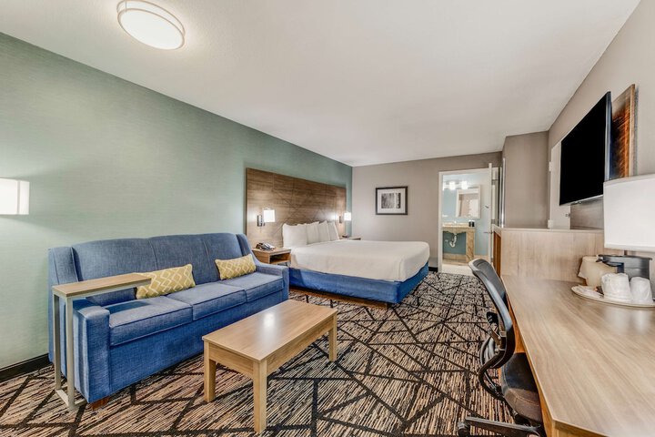 Room 22 of 28