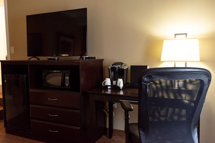 Breakfast/Coffee Service 52 of 58