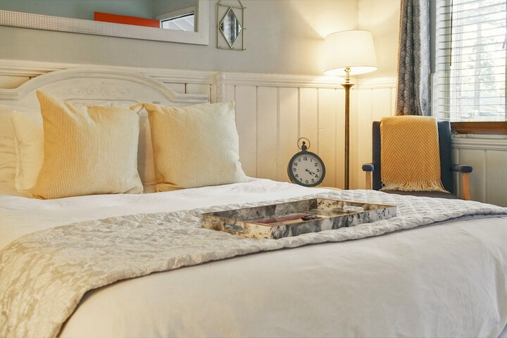 Room 21 of 123