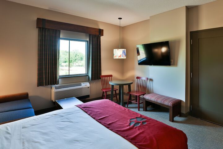 Room 34 of 94