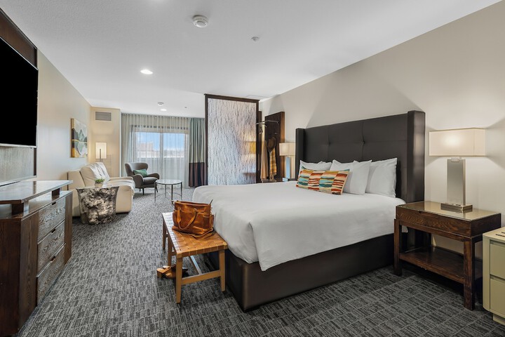 The Oxford Hotel Bend