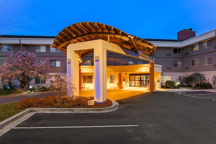 Hotel 3 of 50