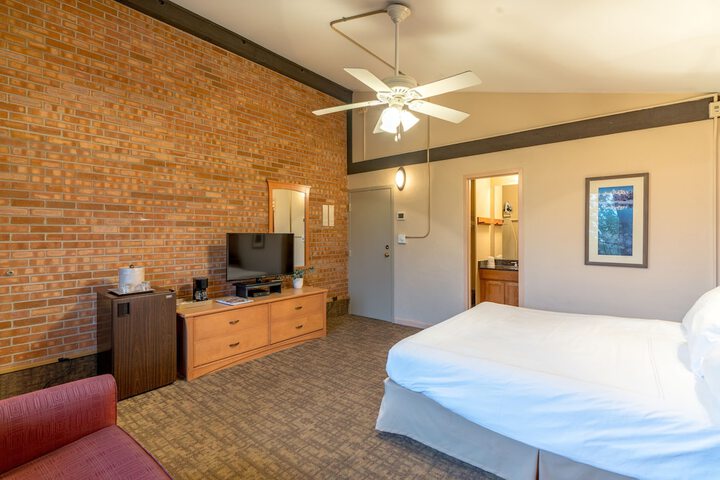Room 19 of 59