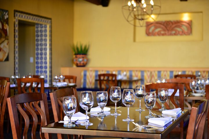 Dining 77 of 101