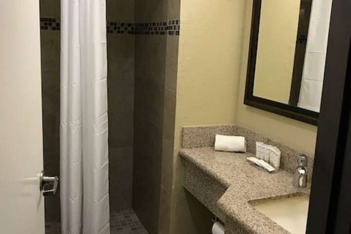 Room 20 of 36